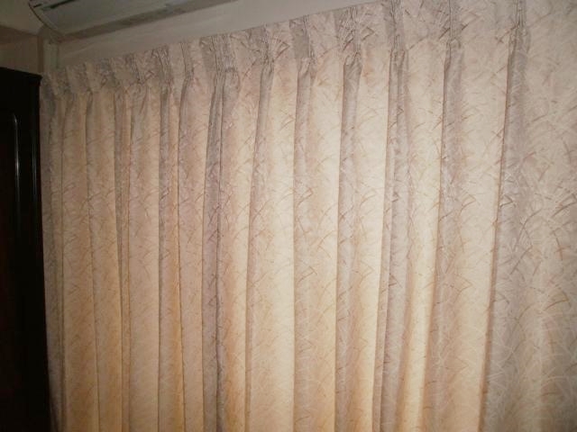 オーダーカーテン　ロールスクリーン　ブラインド　藤沢リフォーム