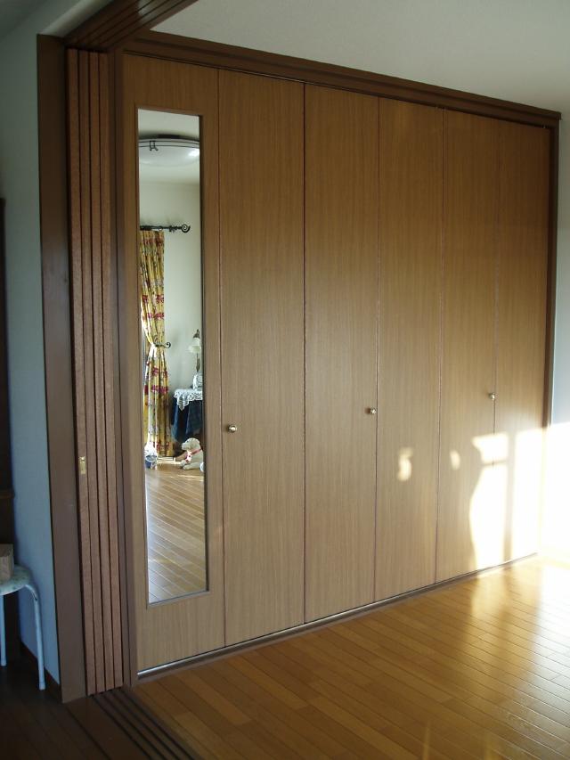 内装リフォーム　クローゼット　造作建具